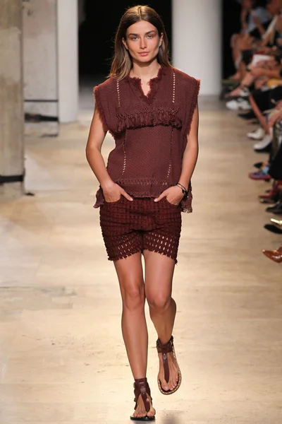Look 30